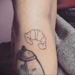 Фото татуировки круассан 05.06.2021 №029 - croissant tattoo - tatufoto.com
