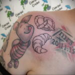 Фото татуировки круассан 05.06.2021 №034 - croissant tattoo - tatufoto.com