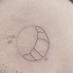 Фото татуировки круассан 05.06.2021 №036 - croissant tattoo - tatufoto.com