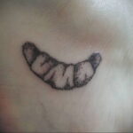 Фото татуировки круассан 05.06.2021 №122 - croissant tattoo - tatufoto.com