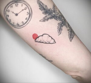 Фото татуировки круассан 05.06.2021 №123 - croissant tattoo - tatufoto.com