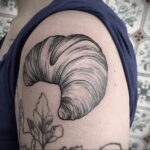 Фото татуировки круассан 05.06.2021 №132 - croissant tattoo - tatufoto.com