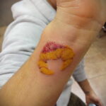Фото татуировки круассан 05.06.2021 №142 - croissant tattoo - tatufoto.com