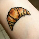 Фото татуировки круассан 05.06.2021 №162 - croissant tattoo - tatufoto.com
