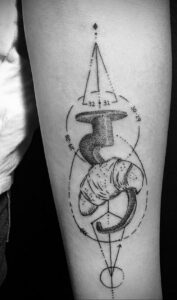 Фото татуировки круассан 05.06.2021 №190 - croissant tattoo - tatufoto.com