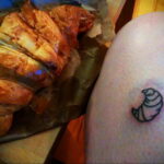 Фото татуировки круассан 05.06.2021 №194 - croissant tattoo - tatufoto.com