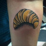 Фото татуировки круассан 05.06.2021 №205 - croissant tattoo - tatufoto.com