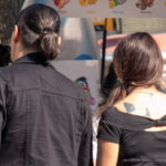 Фрагмент тату с бабочками на левой лопатке девушки – Фото Уличная тату (street tattoo) № 13 – 27.06.2021 1