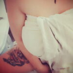 Фото Принятие душа с татуировкой 04.07.2021 №001 -Showering with a tattoo- tatufoto.com
