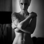 Фото Принятие душа с татуировкой 04.07.2021 №079 -Showering with a tattoo- tatufoto.com