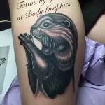 Фото рисунка тату Выдра 24.07.2021 №005 - otter tattoo - tatufoto.com
