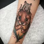Фото рисунка тату Выдра 24.07.2021 №066 - otter tattoo - tatufoto.com