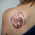 Фото рисунка тату Выдра 24.07.2021 №069 - otter tattoo - tatufoto.com