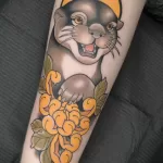 Фото рисунка тату Выдра 24.07.2021 №237 - otter tattoo - tatufoto.com