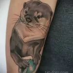 Фото рисунка тату Выдра 24.07.2021 №262 - otter tattoo - tatufoto.com