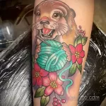 Фото рисунка тату Выдра 24.07.2021 №281 - otter tattoo - tatufoto.com