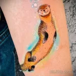 Фото рисунка тату Выдра 24.07.2021 №310 - otter tattoo - tatufoto.com