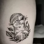 Фото рисунка тату Выдра 24.07.2021 №340 - otter tattoo - tatufoto.com