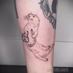 Фото рисунка тату Выдра 24.07.2021 №384 - otter tattoo - tatufoto.com