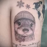 Фото рисунка тату Выдра 24.07.2021 №413 - otter tattoo - tatufoto.com