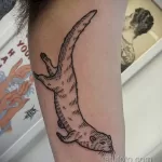 Фото рисунка тату Выдра 24.07.2021 №416 - otter tattoo - tatufoto.com