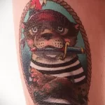 Фото рисунка тату Выдра 24.07.2021 №428 - otter tattoo - tatufoto.com