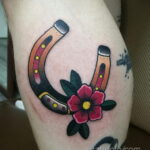Фото рисунока тату с подковой 22.07.2021 №017 - drawing tattoo horseshoe - tatufoto.com
