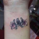 Фото рисунока тату с подковой 22.07.2021 №029 - drawing tattoo horseshoe - tatufoto.com