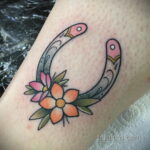 Фото рисунока тату с подковой 22.07.2021 №104 - drawing tattoo horseshoe - tatufoto.com
