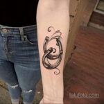 Фото рисунока тату с подковой 22.07.2021 №135 - drawing tattoo horseshoe - tatufoto.com