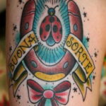 Фото рисунока тату с подковой 22.07.2021 №155 - drawing tattoo horseshoe - tatufoto.com