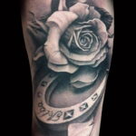 Фото рисунока тату с подковой 22.07.2021 №166 - drawing tattoo horseshoe - tatufoto.com