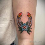 Фото рисунока тату с подковой 22.07.2021 №218 - drawing tattoo horseshoe - tatufoto.com