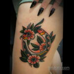 Фото рисунока тату с подковой 22.07.2021 №236 - drawing tattoo horseshoe - tatufoto.com