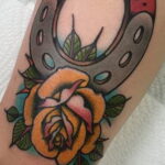 Фото рисунока тату с подковой 22.07.2021 №239 - drawing tattoo horseshoe - tatufoto.com