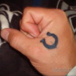 Фото рисунока тату с подковой 22.07.2021 №246 - drawing tattoo horseshoe - tatufoto.com