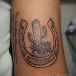 Фото рисунока тату с подковой 22.07.2021 №285 - drawing tattoo horseshoe - tatufoto.com