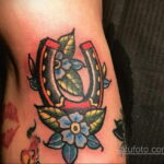 Фото рисунока тату с подковой 22.07.2021 №312 - drawing tattoo horseshoe - tatufoto.com