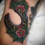 Фото рисунока тату с подковой 22.07.2021 №338 - drawing tattoo horseshoe - tatufoto.com