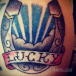 Фото рисунока тату с подковой 22.07.2021 №386 - drawing tattoo horseshoe - tatufoto.com