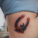 Фото рисунока тату с подковой 22.07.2021 №420 - drawing tattoo horseshoe - tatufoto.com