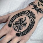 Фото рисунока тату с подковой 22.07.2021 №424 - drawing tattoo horseshoe - tatufoto.com