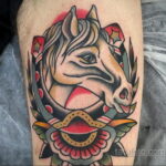 Фото рисунока тату с подковой 22.07.2021 №471 - drawing tattoo horseshoe - tatufoto.com