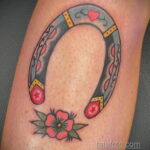 Фото рисунока тату с подковой 22.07.2021 №491 - drawing tattoo horseshoe - tatufoto.com
