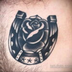 Фото рисунока тату с подковой 22.07.2021 №524 - drawing tattoo horseshoe - tatufoto.com