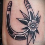 Фото рисунока тату с подковой 22.07.2021 №603 - drawing tattoo horseshoe - tatufoto.com