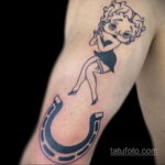 Фото рисунока тату с подковой 22.07.2021 №609 - drawing tattoo horseshoe - tatufoto.com