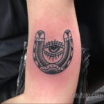 Фото рисунока тату с подковой 22.07.2021 №621 - drawing tattoo horseshoe - tatufoto.com