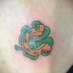 Фото рисунока тату с подковой 22.07.2021 №635 - drawing tattoo horseshoe - tatufoto.com