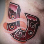 Фото рисунока тату с подковой 22.07.2021 №650 - drawing tattoo horseshoe - tatufoto.com